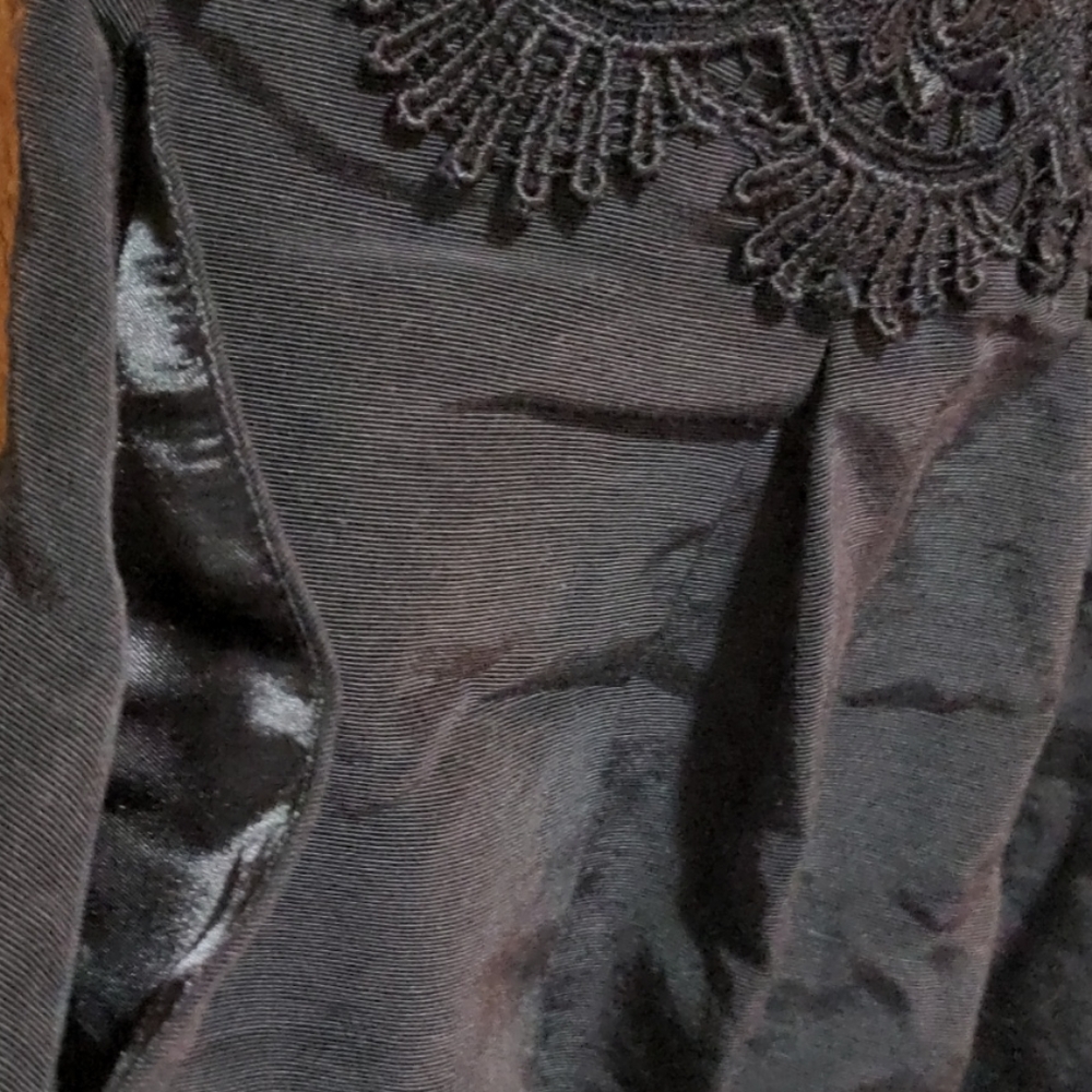 BHWM - Black Lace Pocket Dress - Picture 5 of 13